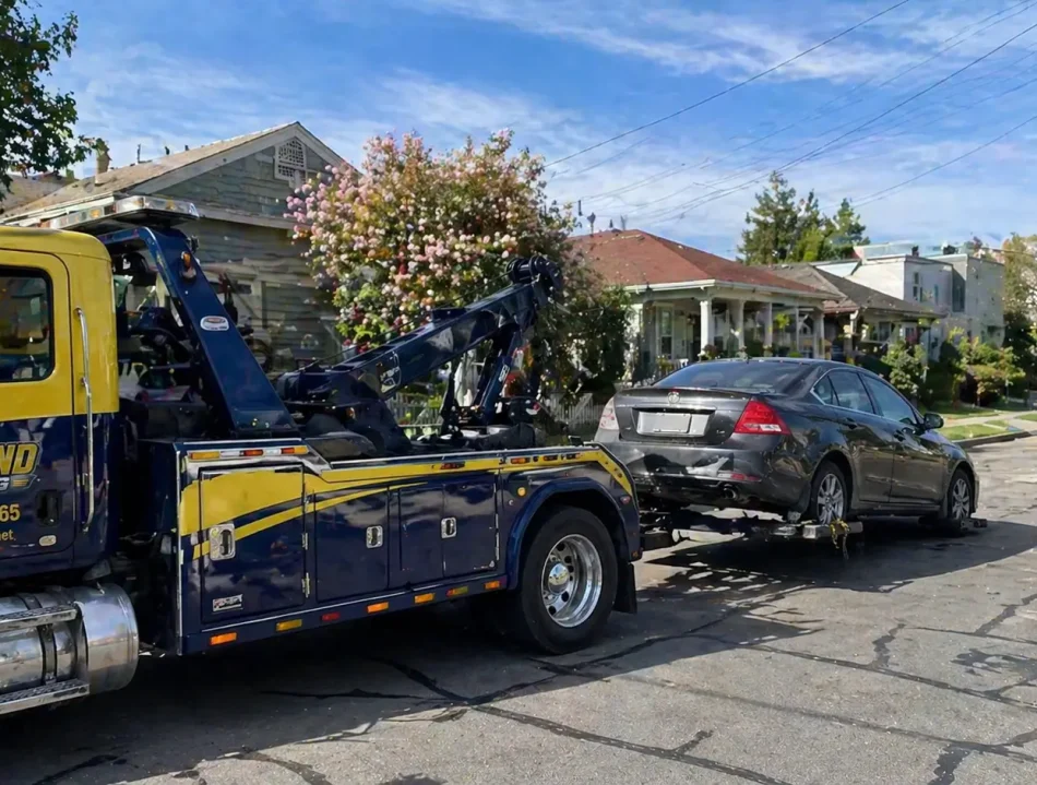 towing stranded car from the residential area oakland, ca